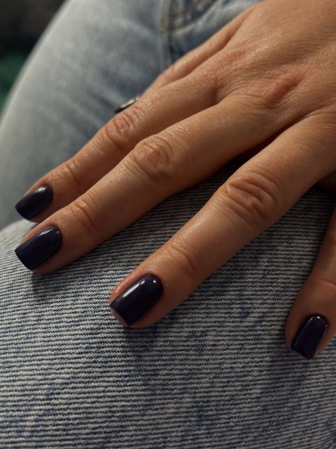 Manichiura cu oja semipermanenta made by Melissa Elena Marton - from Stailer