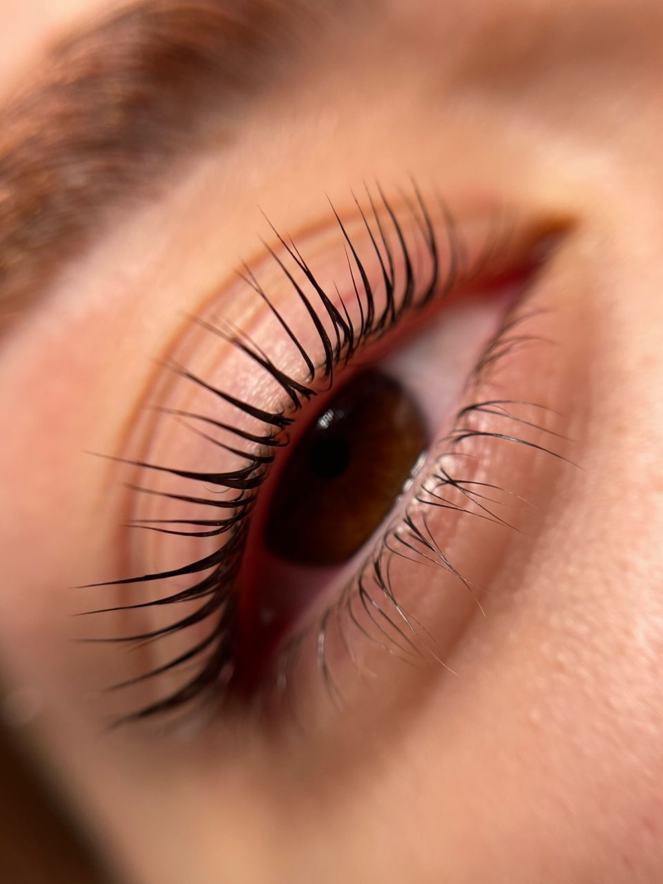 Laminare si vopsire gene made by Roxana Boerean - from Stailer