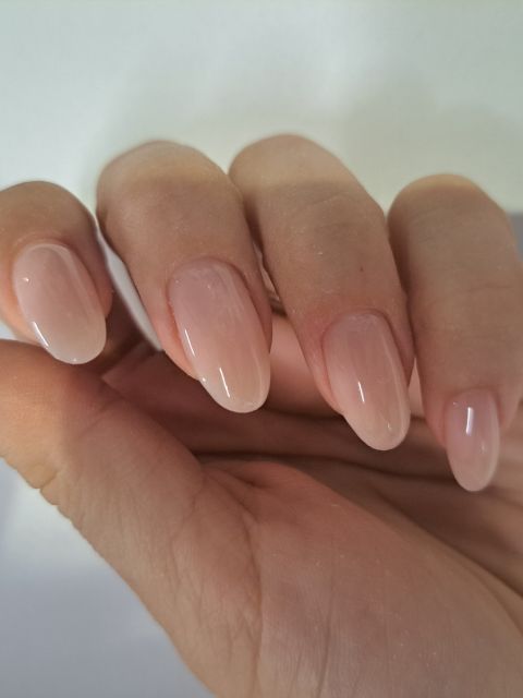 Intretinere unghii cu gel made by Anamaria Toșe - from Stailer