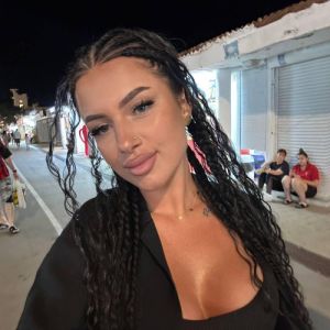Andreea M