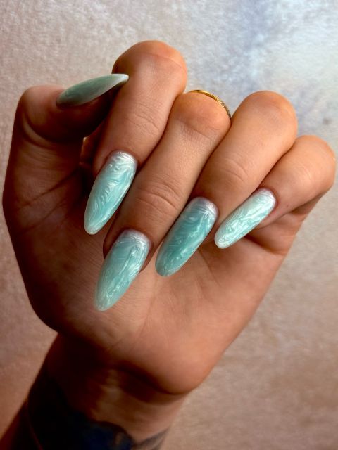 Intretinere unghii cu gel - lungi