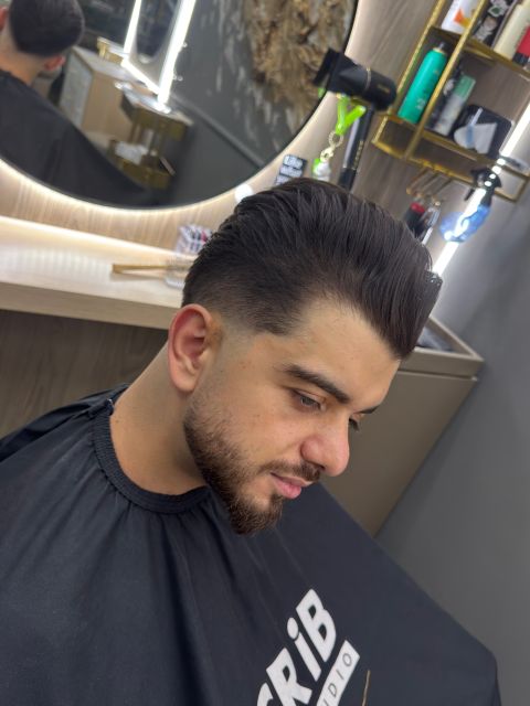 Scissor haircut made by Stefan Georgescu - from Stailer