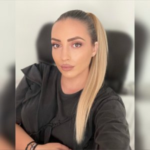 Iulia Petrovici Iulia Petrovici