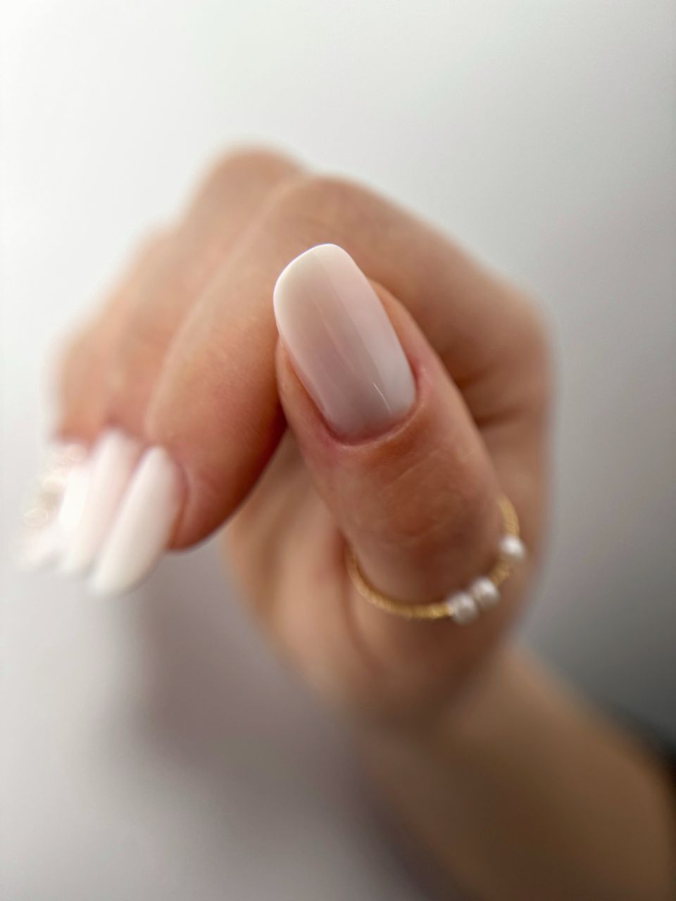 Manichiura constructie unghii cu gel made by Noemi Derzsi - from Stailer