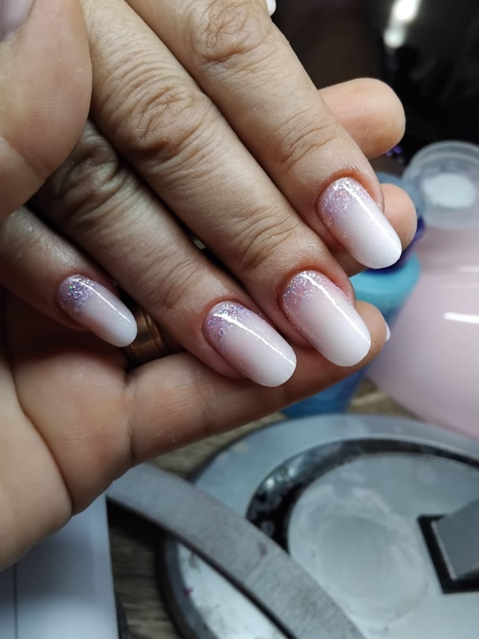 Manichiura cu gel pe unghie naturala made by Mariana  S - from Stailer