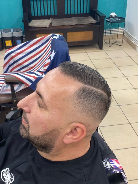 Tuns skin fade made by Daniel Octavian Petrea - from Stailer