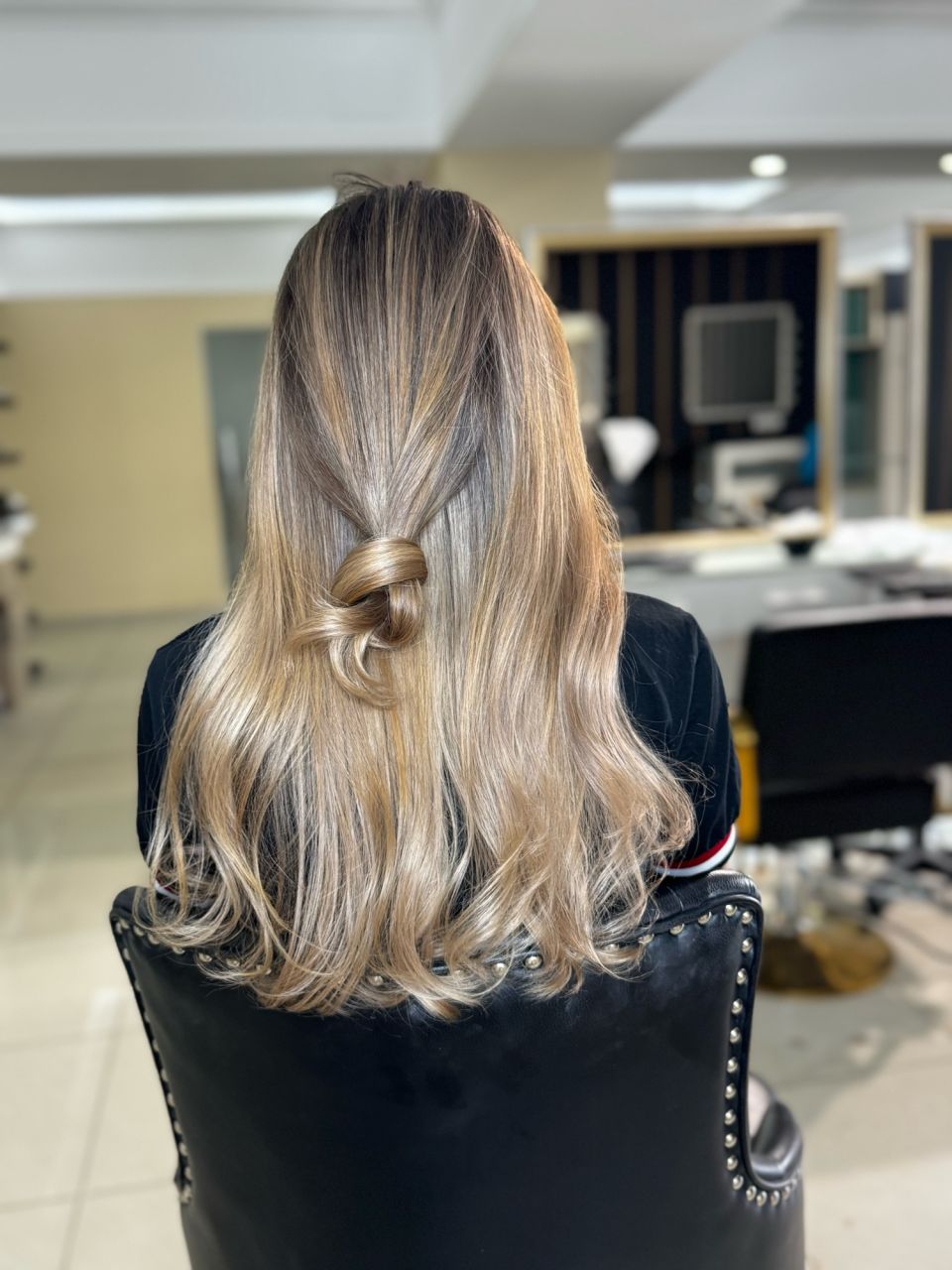 Balayage - par mediu made by Alex   - from Stailer