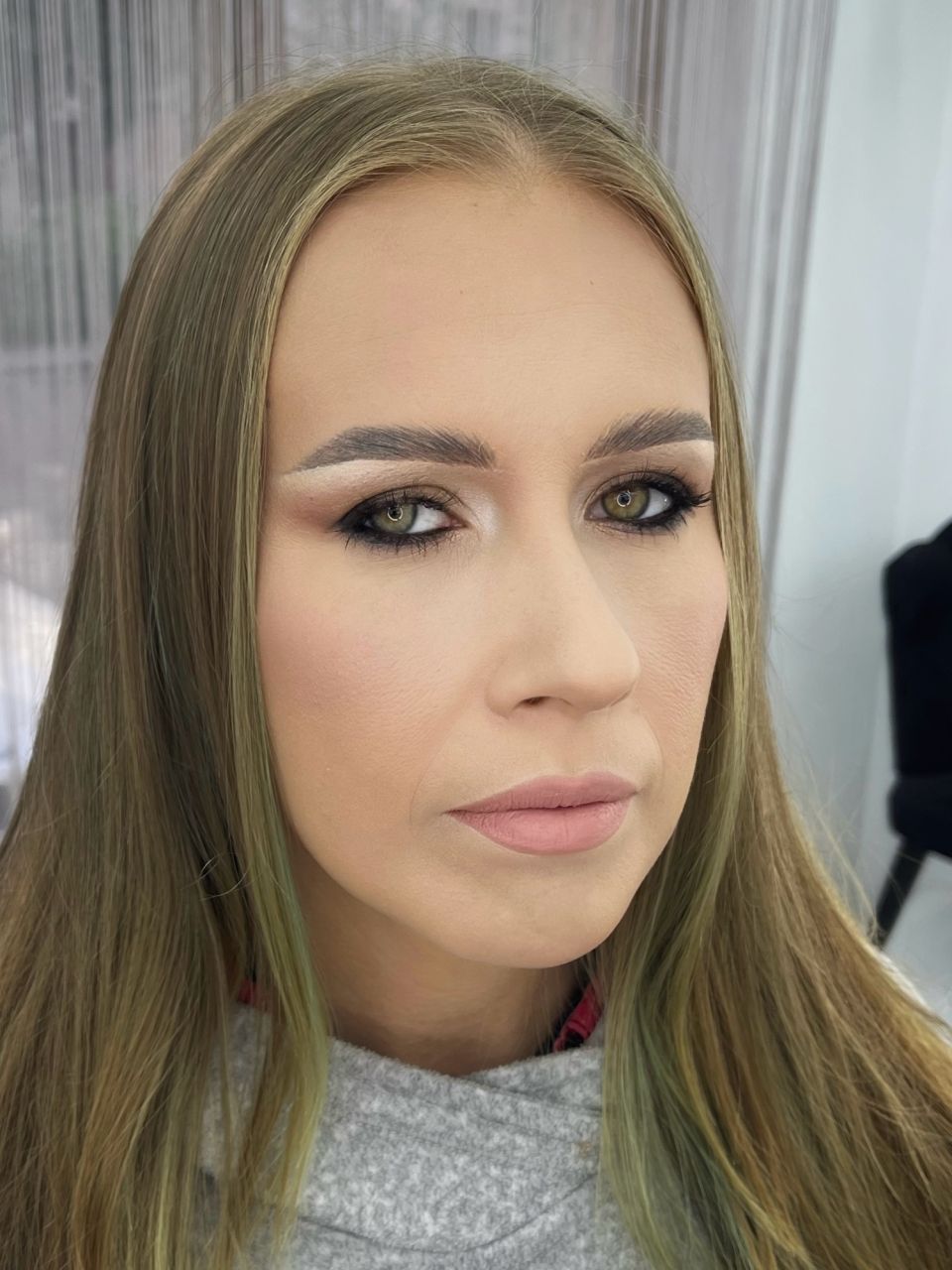 Machiaj evenimente cu gene made by Diana Beauty Expert - from Stailer