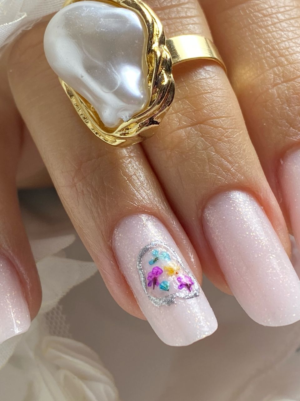 Manichiura intretinere cu gel - marime 1-3 made by Renata Kovacsi - from Stailer