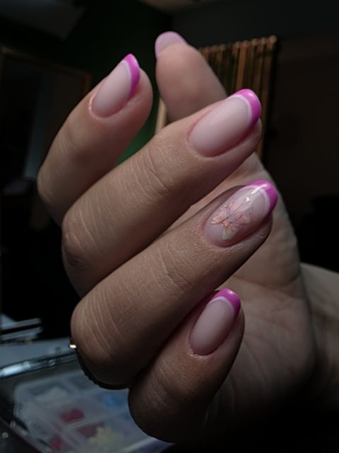 Intretinere unghii cu gel made by Yasmin Tudoran - from Stailer