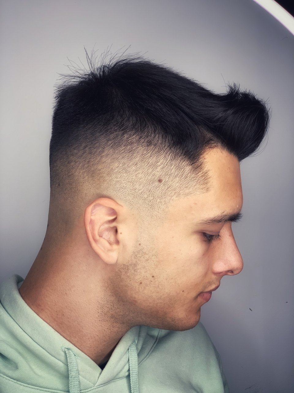 Tuns skin fade made by Octavian Poenari - from Stailer