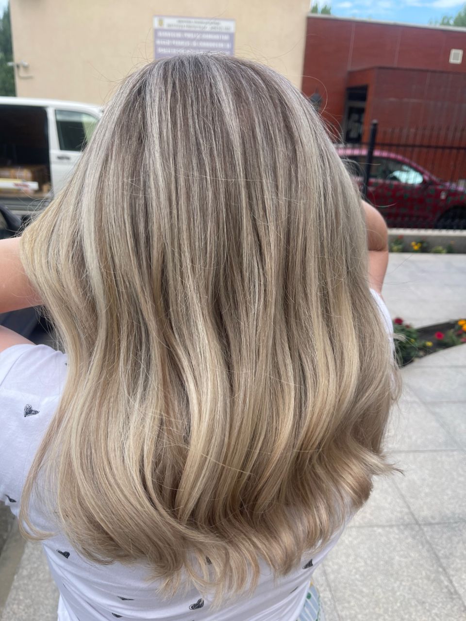 Manopera balayage  made by Mihaela Gabriela  - from Stailer