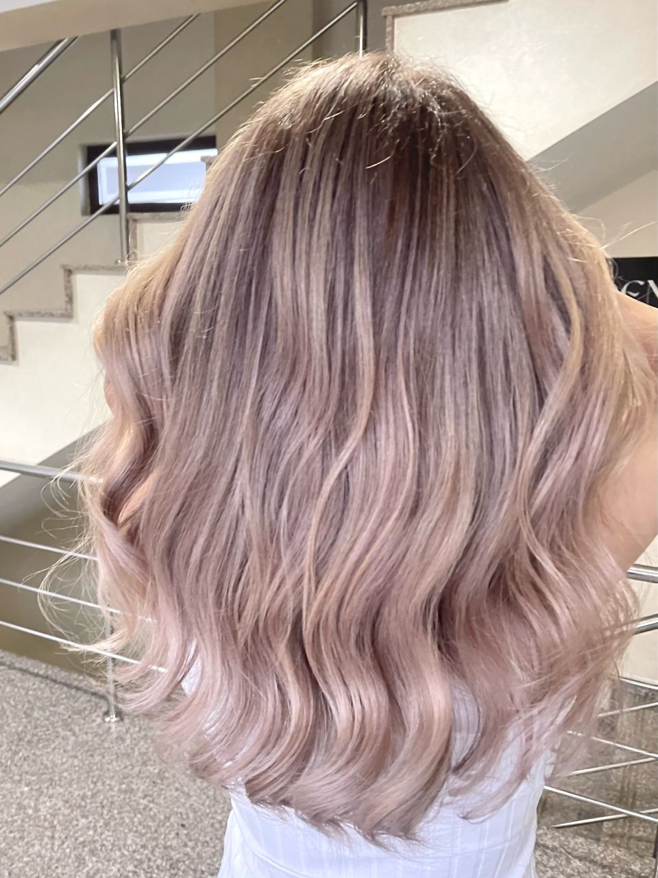 Manopera balayage  made by Mihaela Gabriela  - from Stailer