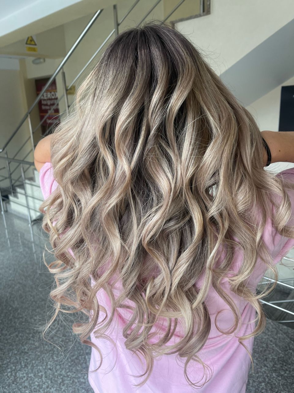 Manopera balayage  made by Mihaela Gabriela  - from Stailer