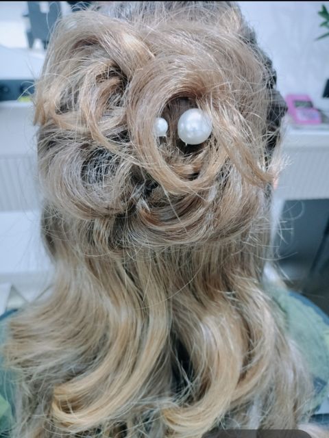 Coafat de ocazie - par mediu made by Raluca Muresan - from Stailer