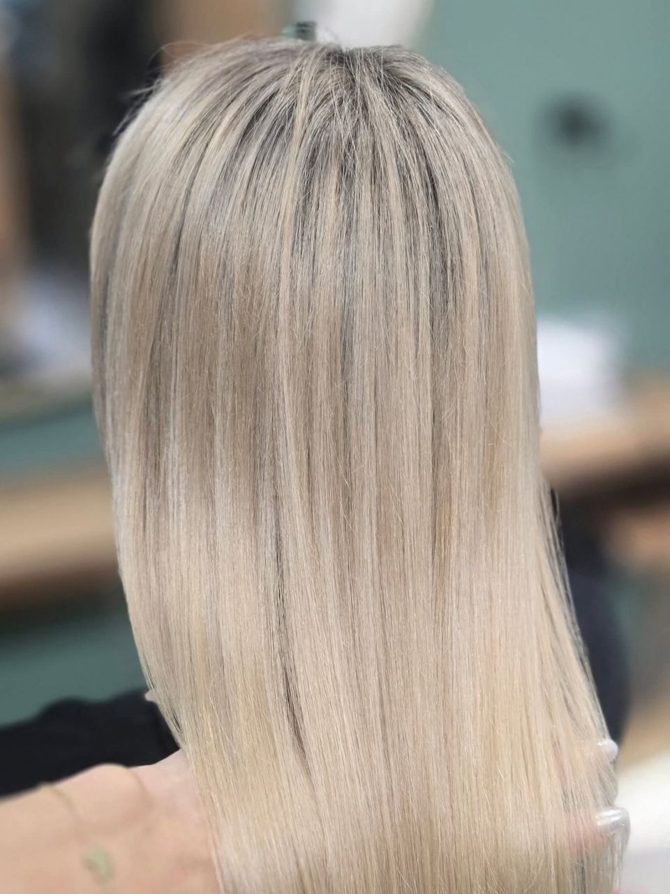 Vopsit Airtouch made by Ana Maria Sarbu - from Stailer