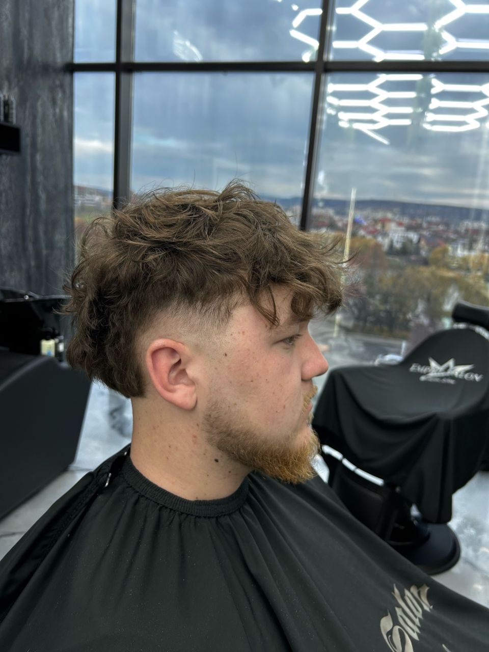 Pachet tuns skin fade made by Beniamin Gemanaru - from Stailer