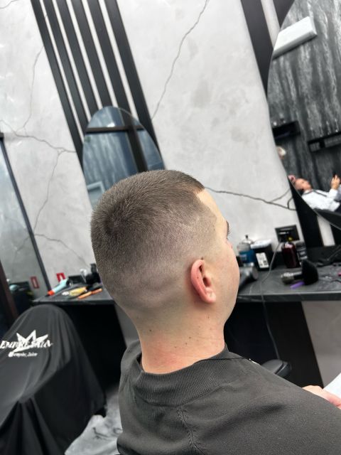 Tuns skin fade si spalat