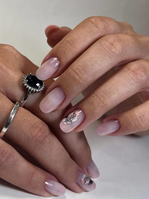 Intretinere unghii cu gel - mediu made by Andreea  Start Nail Trainer - from Stailer