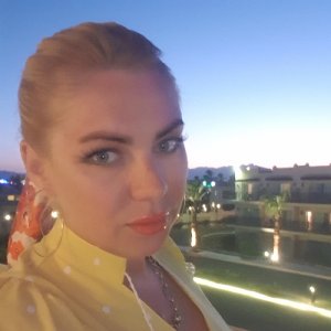 Iuliana Andreev Iuliana Andreev