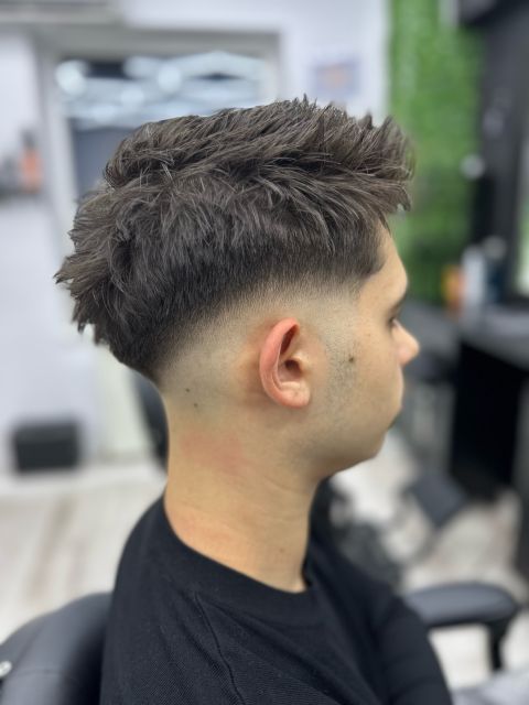 Tuns skin fade made by Gafi Vlad - from Stailer