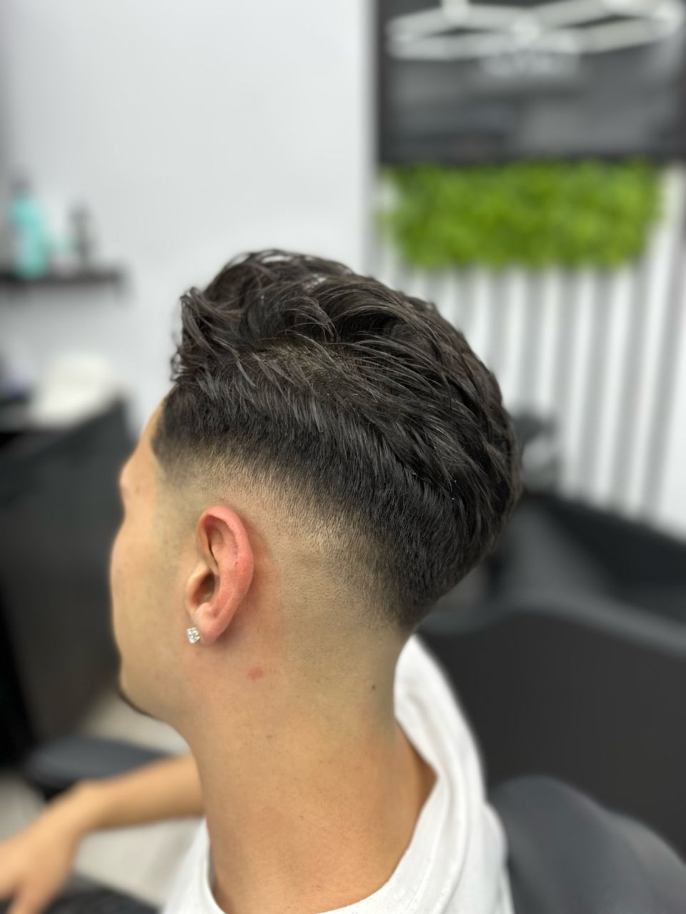 Tuns skin fade made by Gafi Vlad - from Stailer