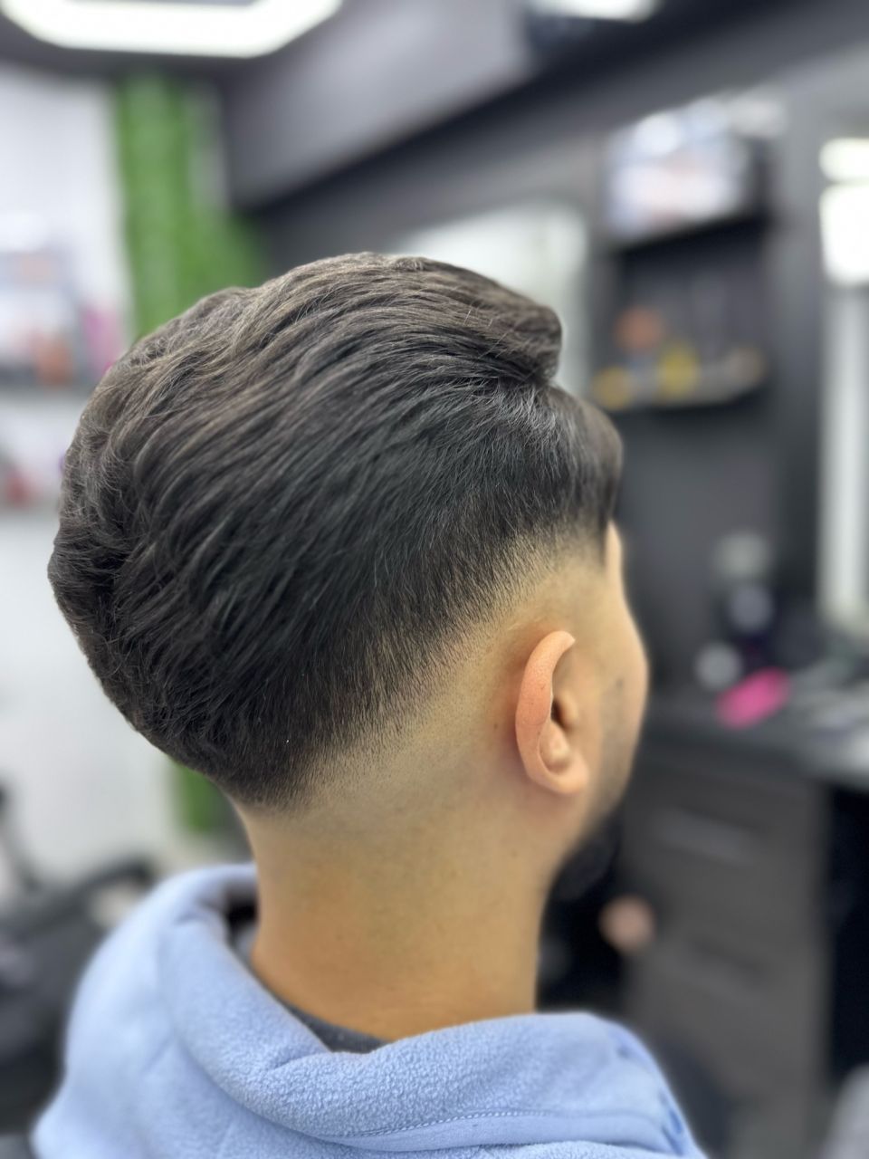 Tuns skin fade made by Gafi Vlad - from Stailer