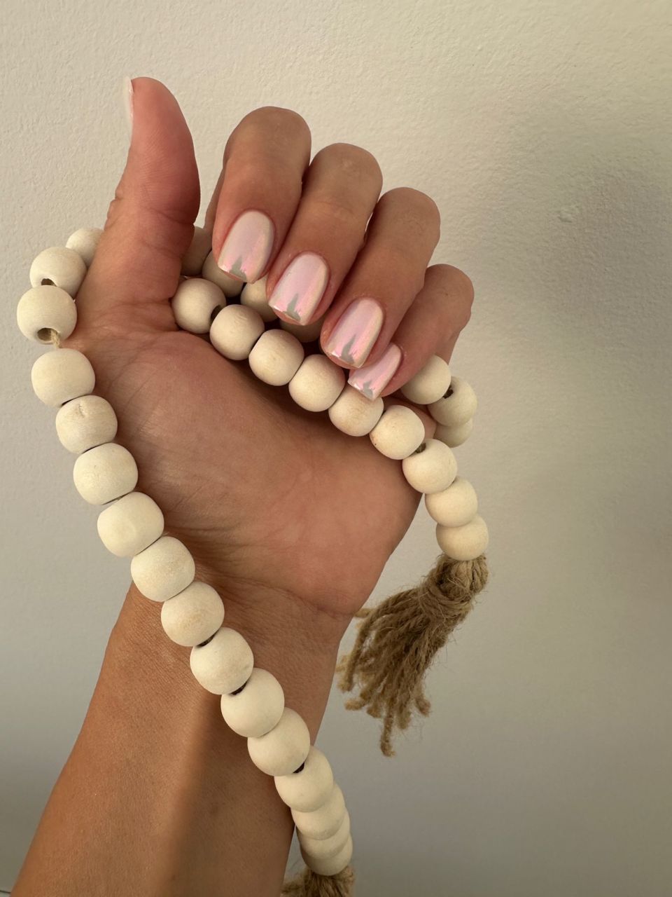 Manichiura cu oja semipermanenta made by Patricia Ciorbea - from Stailer Manichiura cu oja semipermanenta made by Patricia Ciorbea - from Stailer