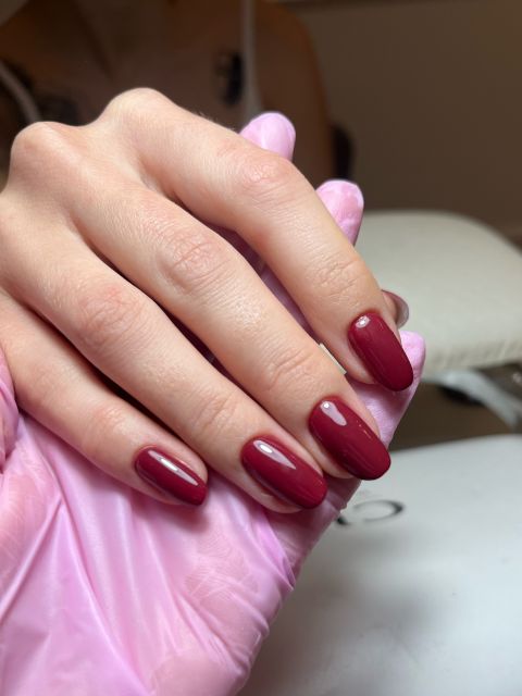 Manichiura semipermanenta cu Apex made by Giulia Rarinca - from Stailer