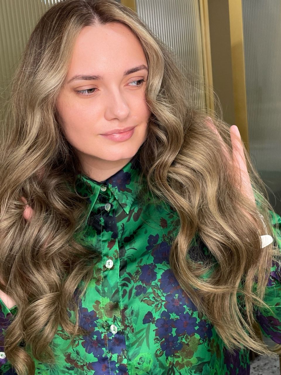 Balayage cu decolorare - par lung made by Andra Andra  - from Stailer