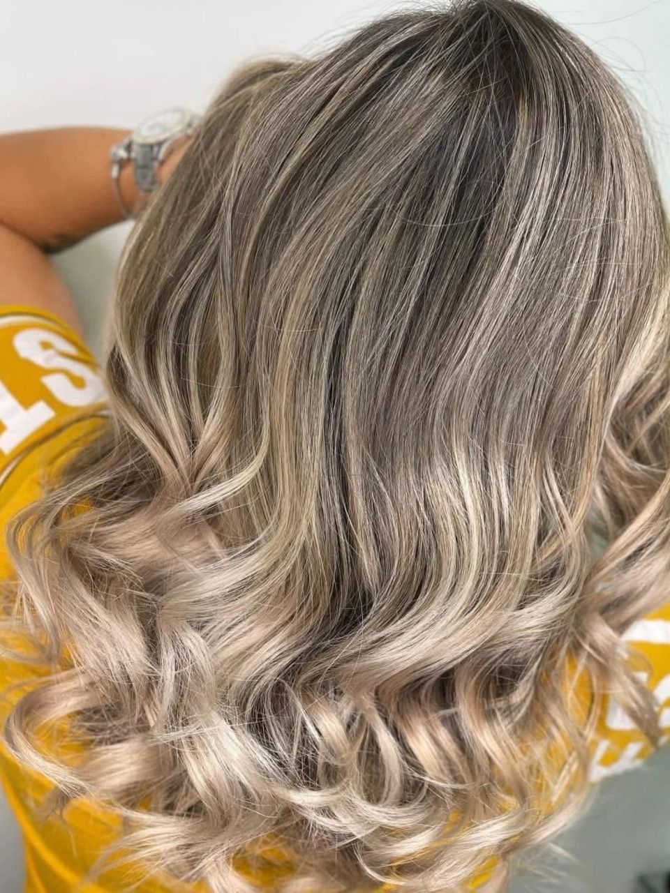 Balayage cu decolorare - par mediu made by Andra Andra  - from Stailer Balayage cu decolorare - par mediu made by Andra Andra  - from Stailer