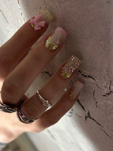 Intretinere unghii cu gel