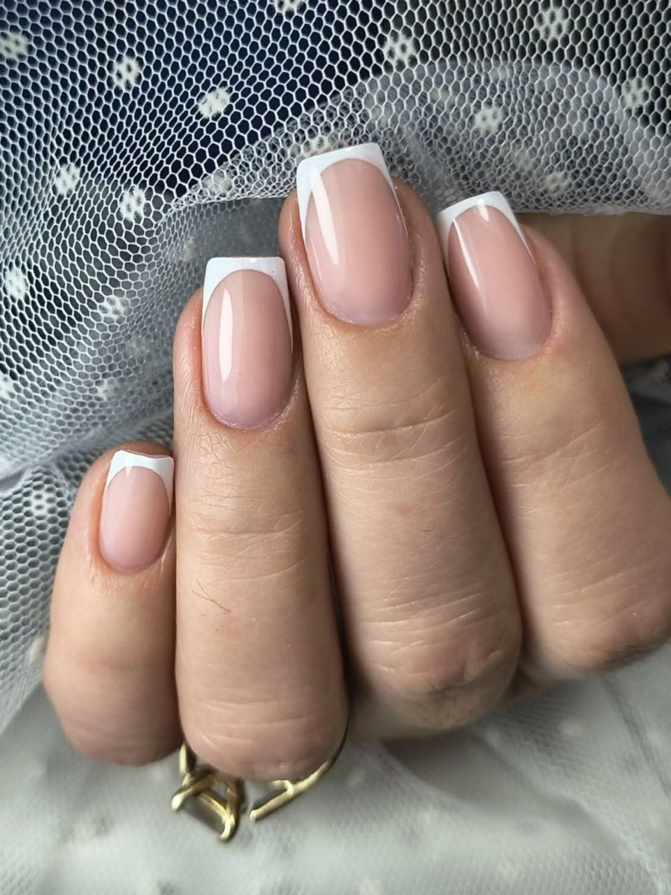 Intretinere unghii cu gel made by Laura Stan - from Stailer