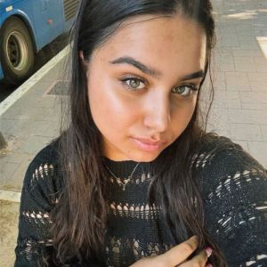 LARISA M LARISA M