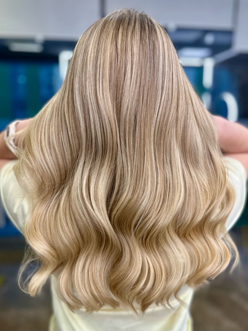 Pachet Vopsit Balayage made by Alexandra Iancu - from Stailer Pachet Vopsit Balayage made by Alexandra Iancu - from Stailer