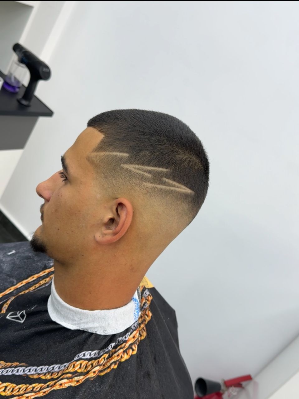 Tuns skin fade made by Victor Mihai Fronea - from Stailer