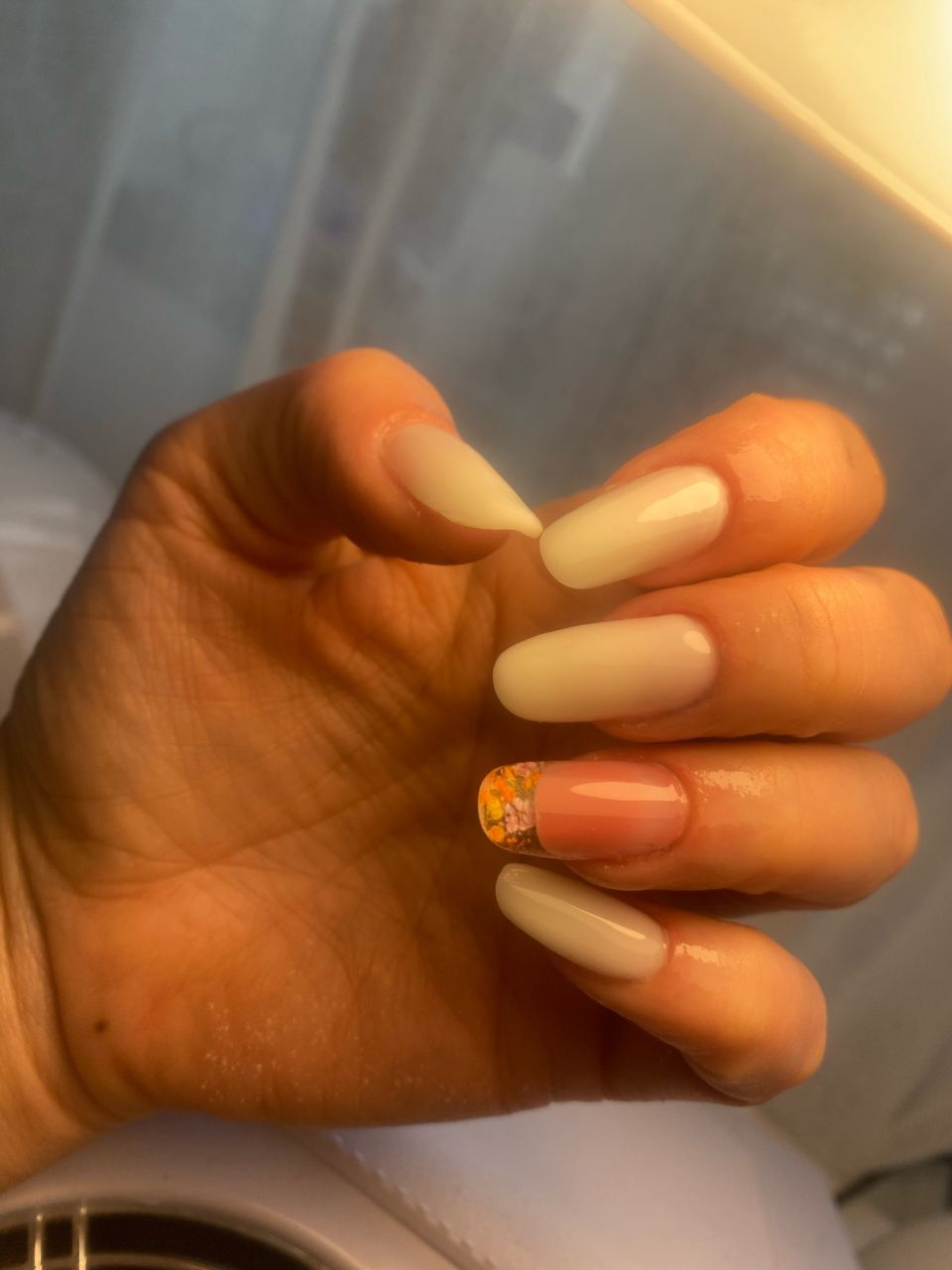 Intretinere unghii cu gel made by Maria Hadade - from Stailer