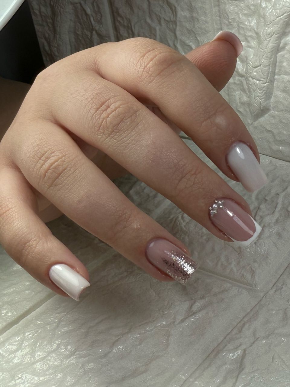 Manichiura constructie unghii cu gel made by Denisa Popescu - from Stailer Manichiura constructie unghii cu gel made by Denisa Popescu - from Stailer
