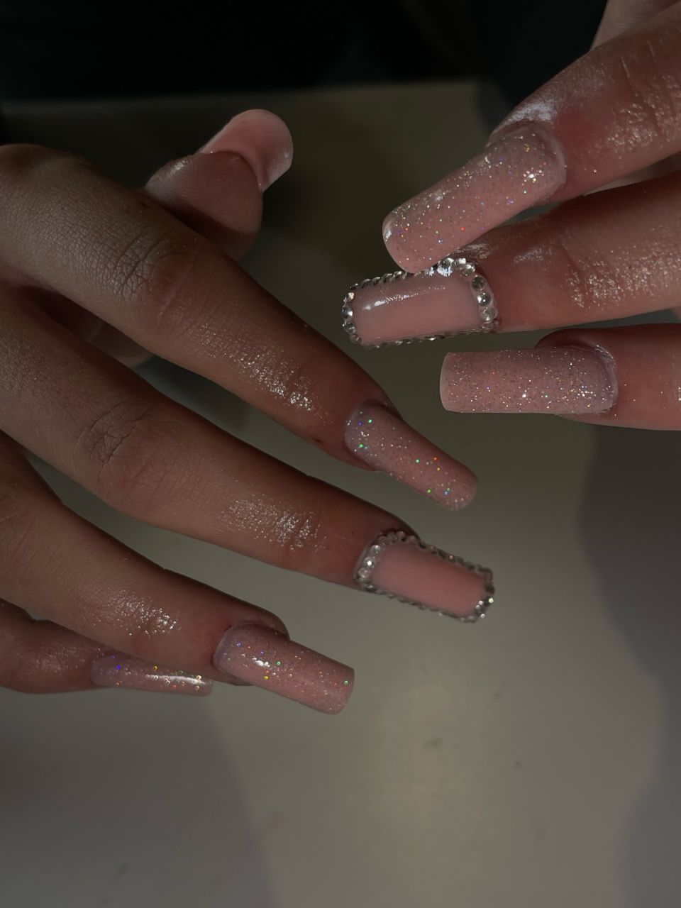 Manichiura constructie unghii cu gel made by Julia Ciurba - from Stailer