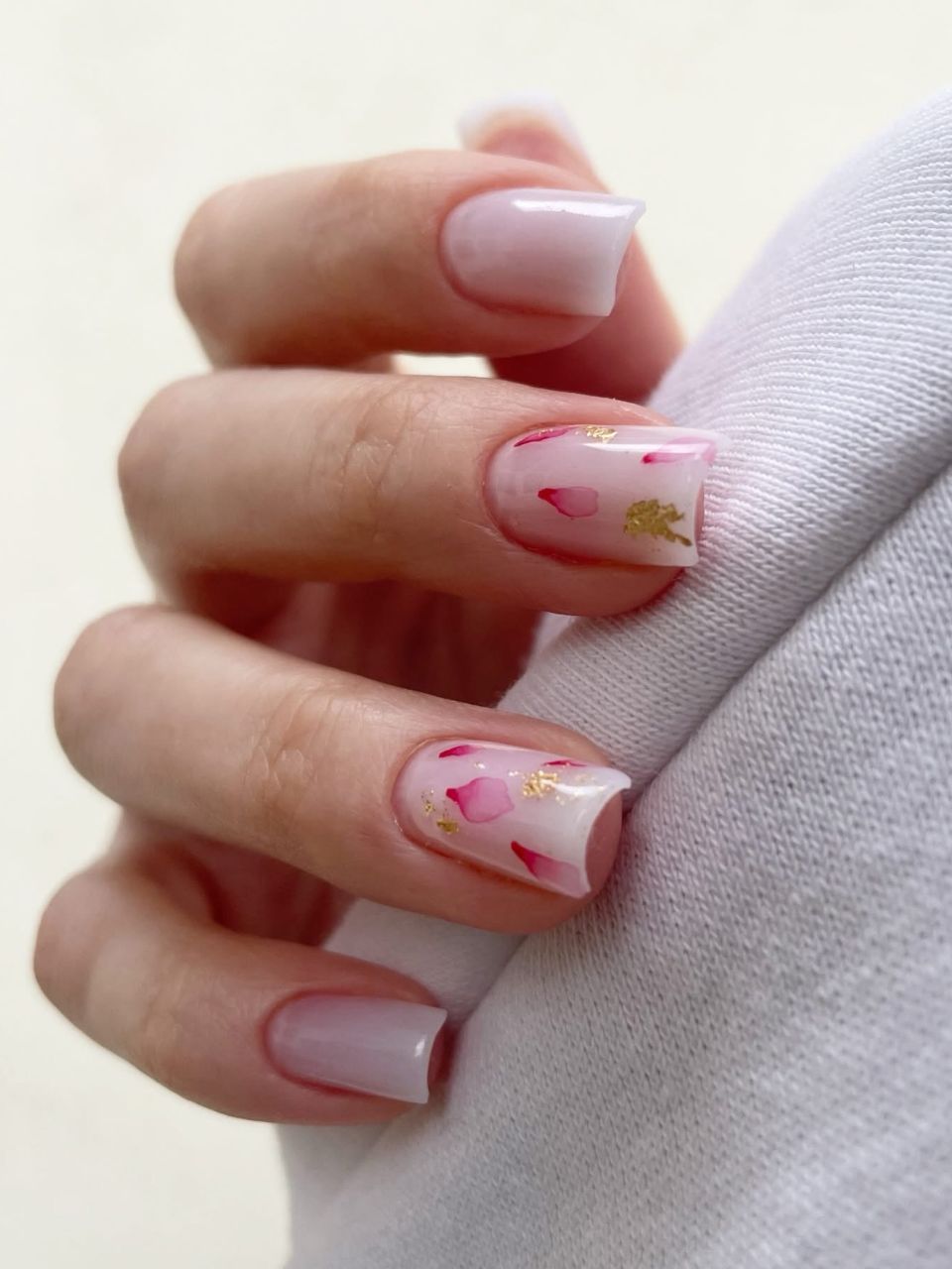 Intretinere unghii cu gel - marimea 1-2 made by Paula M - from Stailer