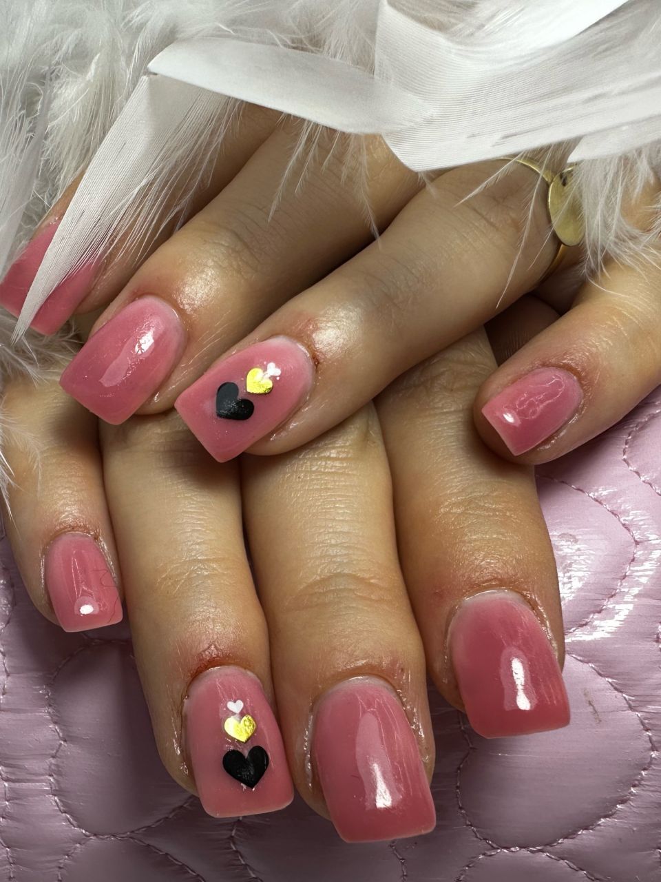 Manichiura cu oja semipermanenta made by Alexandrina Mitul - from Stailer Manichiura cu oja semipermanenta made by Alexandrina Mitul - from Stailer