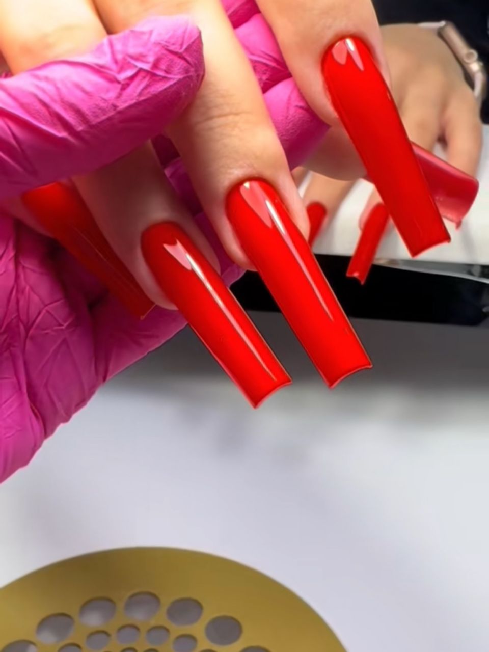 Manichiura constructie unghii cu gel made by Diana Micle - from Stailer