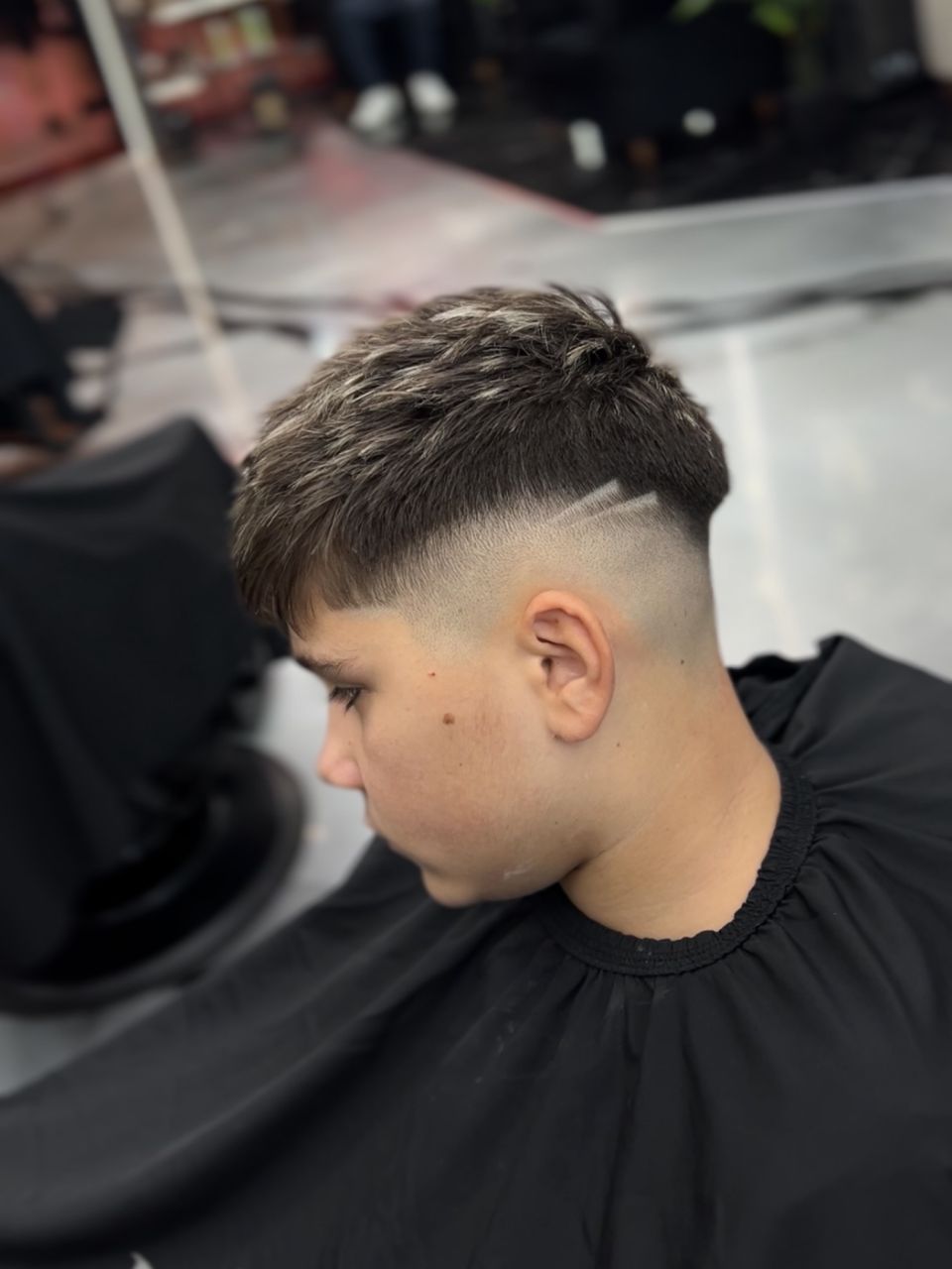 Tuns skin fade si spalat made by Darius Man - from Stailer