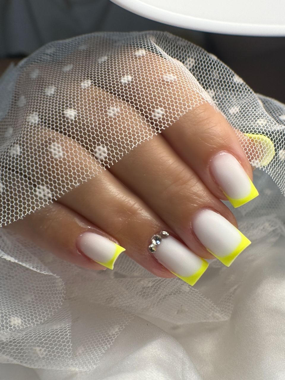 Manichiura constructie unghii cu gel made by Monica AL - from Stailer