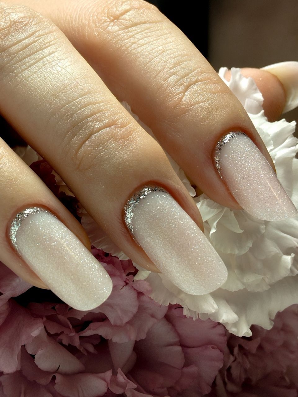 Manichiura constructie unghii cu gel Slim made by Adelina Tepes - from Stailer Manichiura constructie unghii cu gel Slim made by Adelina Tepes - from Stailer