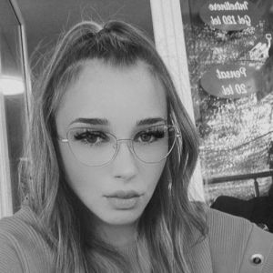 Raluca B Raluca B