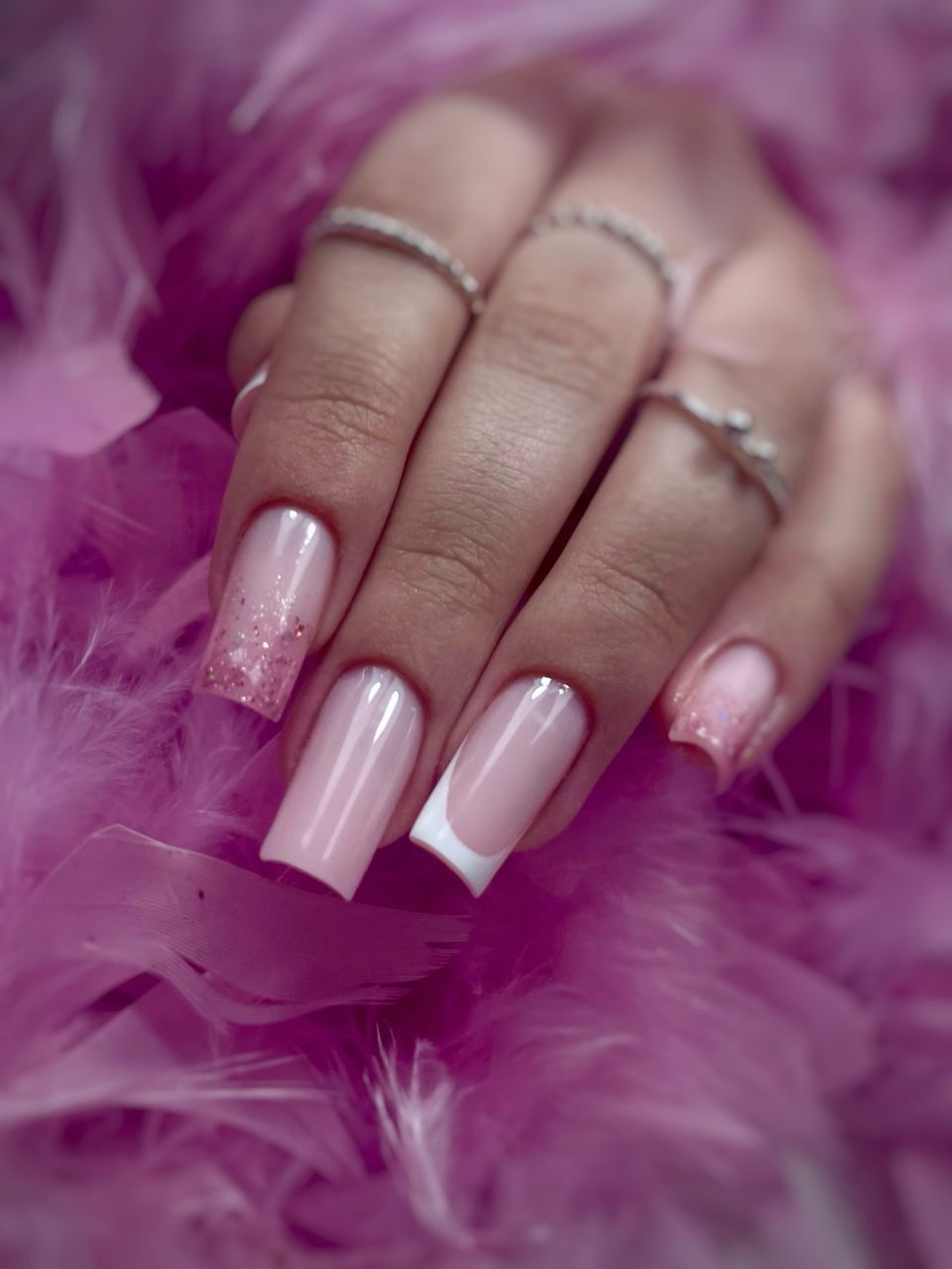 Intretinere unghii cu gel made by Sofia Fuleki - from Stailer