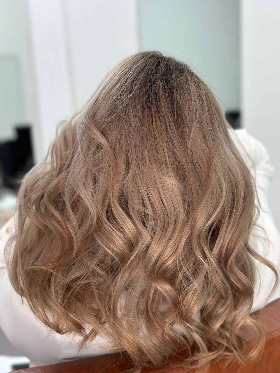 Vopsit - balayage made by Nicoleta Sofian  - from Stailer
