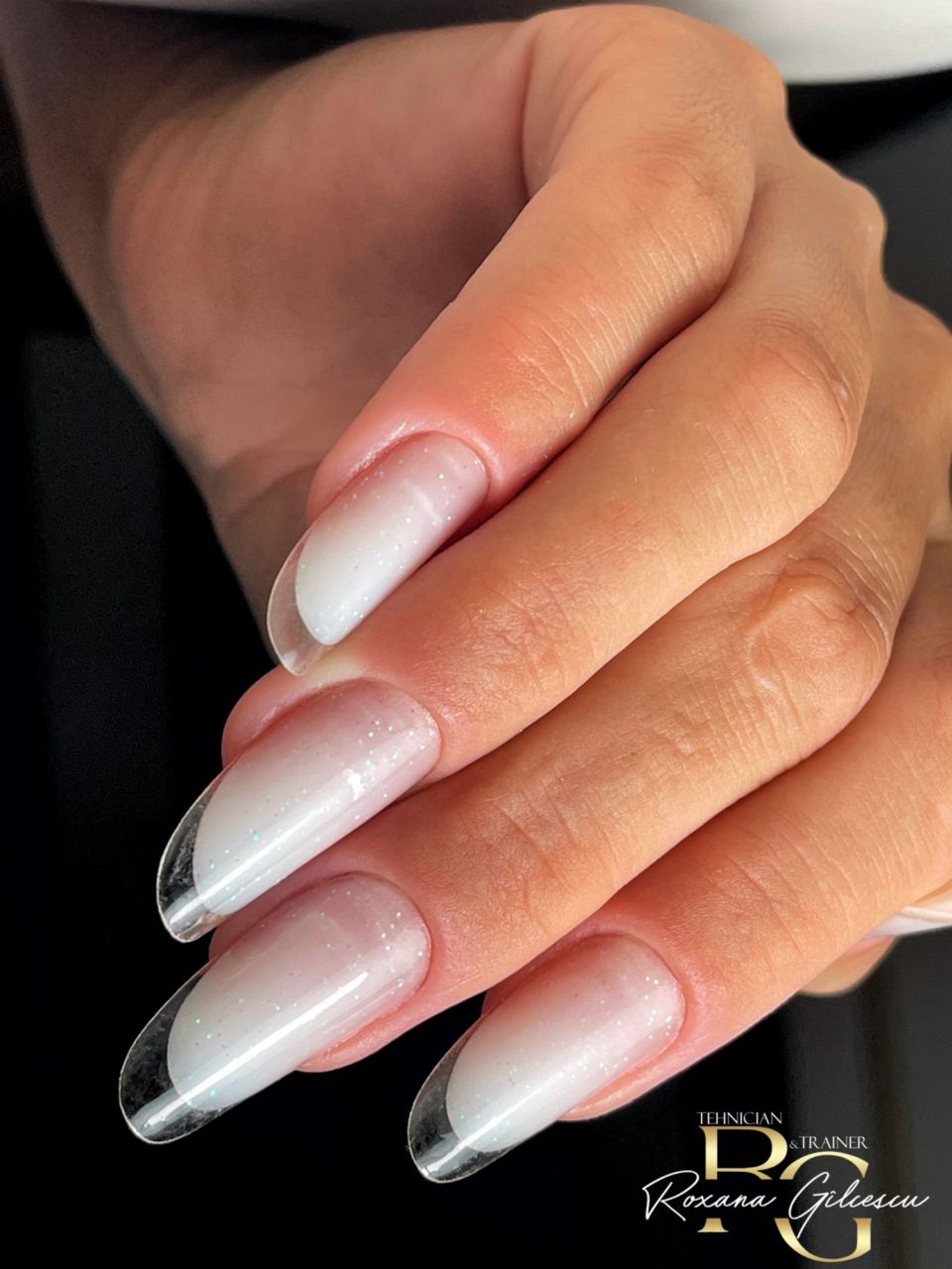 Constructie unghii cu gel - Slim made by Roxana Gilcescu - from Stailer Constructie unghii cu gel - Slim made by Roxana Gilcescu - from Stailer