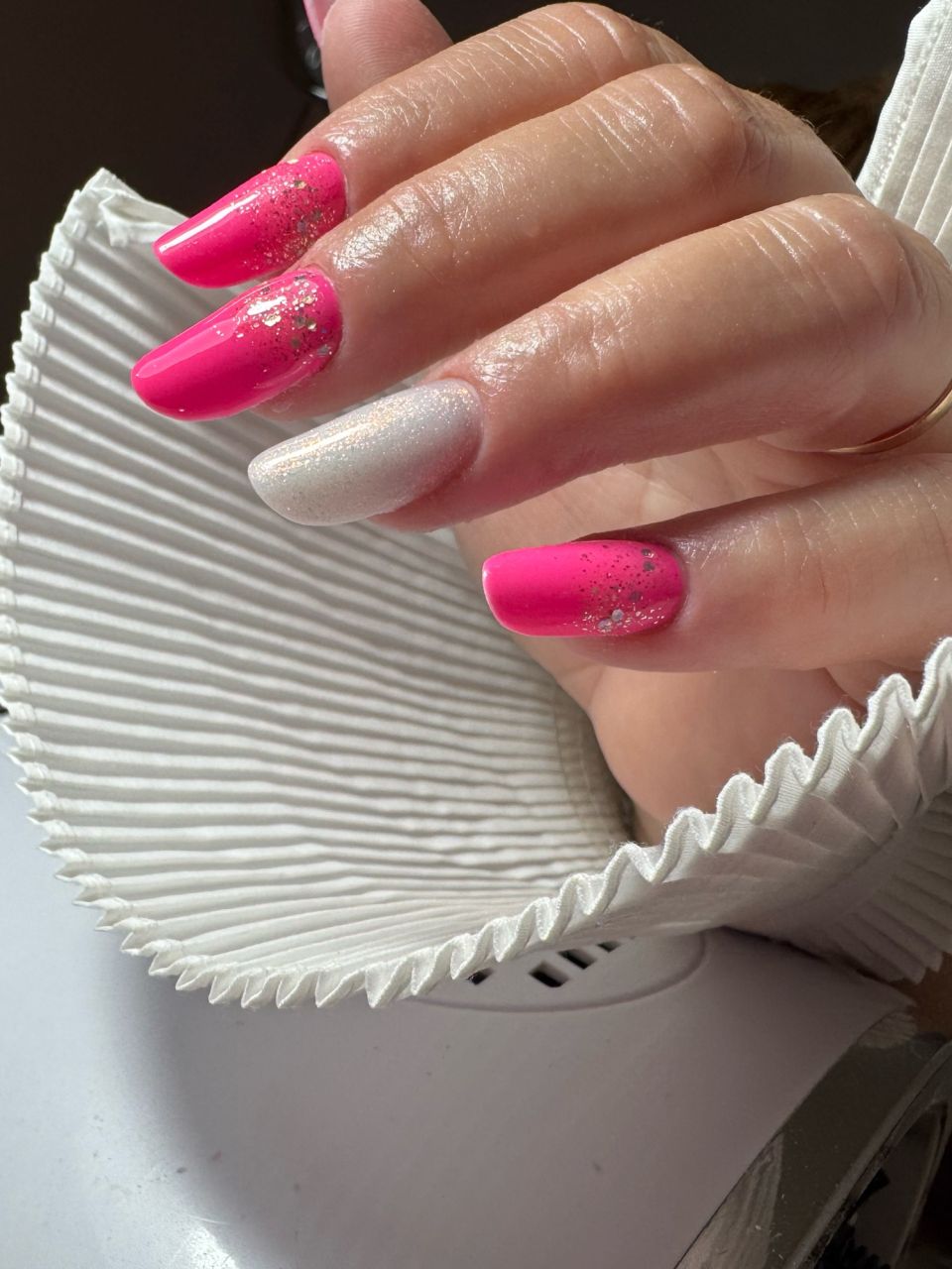 Intretinere unghii cu gel - marime medie made by Ana m - from Stailer